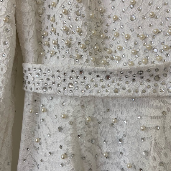 DELVINA Maxi Dress Long Sleeves White Size M - Picture 4 of 7